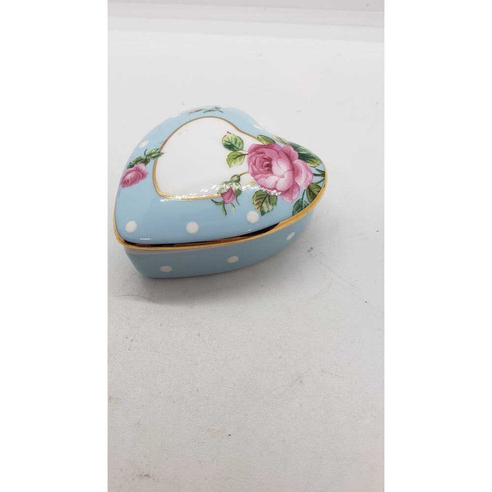 Vintage Royal Albert Heart Trinket Jewelry Box Porcelain Rose Floral England - Picture 10 of 13